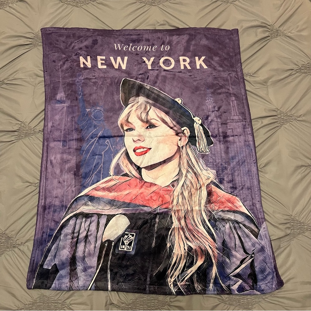 Taylor Swift NYU Welcome to New York Blanket